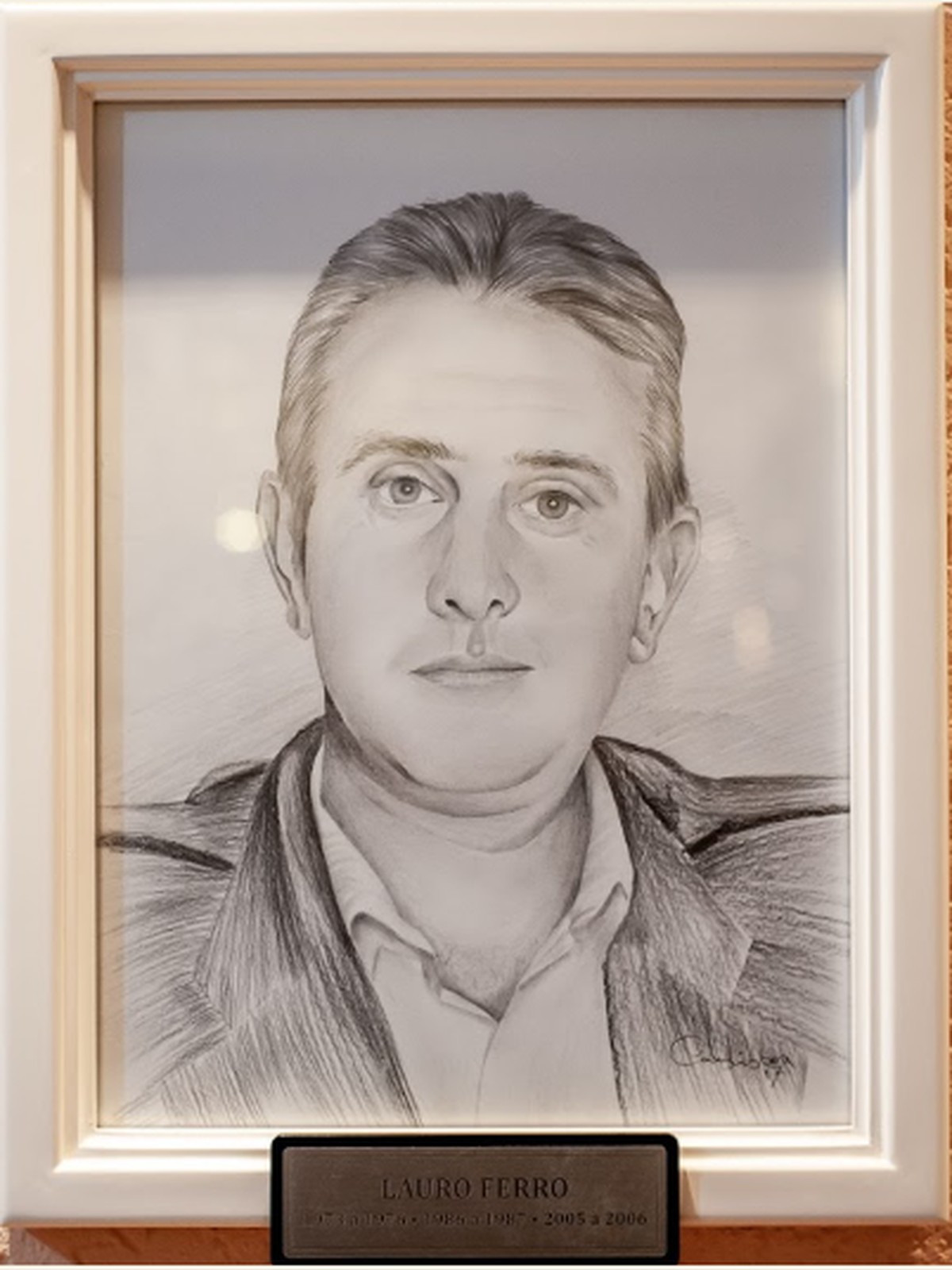 Retrato oficial de Lauro Ferro